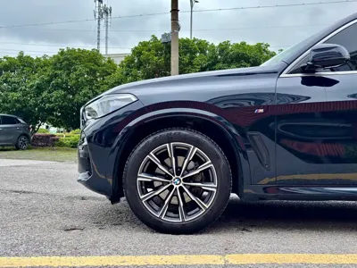 BMW X5 (Import)