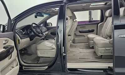 Kia Canival
