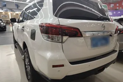 Nissan Terra
