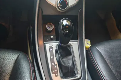 Hyundai Elantra (5th Generation