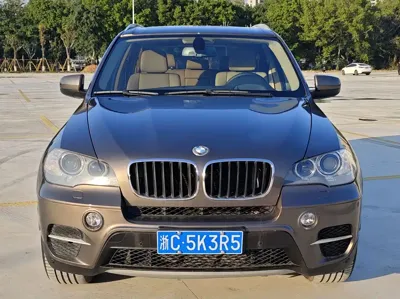 BMW X5 (Import)