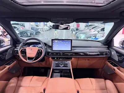 Lincoln Aviator