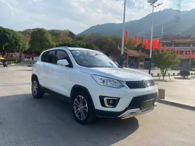 BAIC Senova X35