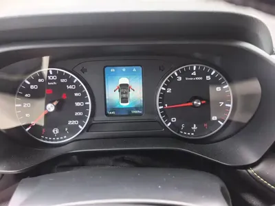 Roewe i5