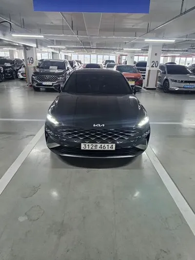 Kia K8