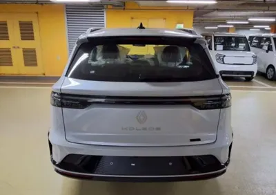 Renault-KoreaSamsung Grand Koleos