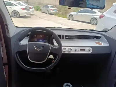 Wuling MINIEV