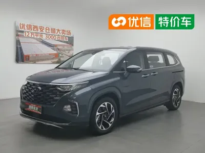Hyundai Custo
