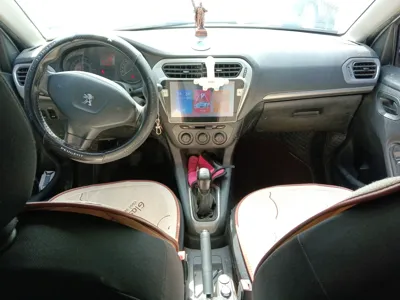 Peugeot 301