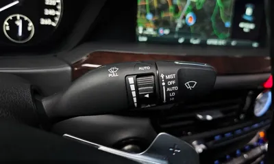 Genesis EQ900