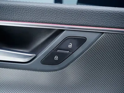 Audi A7L