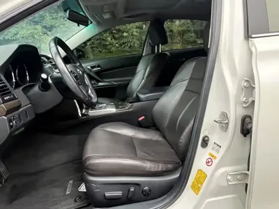 Toyota Reiz