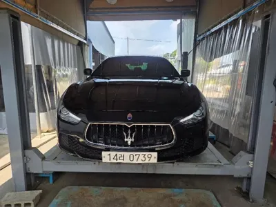 Maserati Ghibli