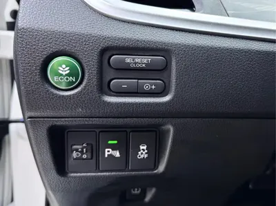 Honda Jade