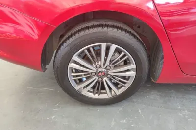 Roewe i5