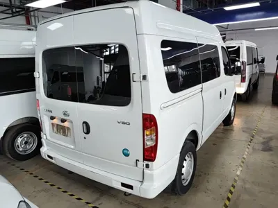 大通 V80