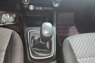 Kia K2