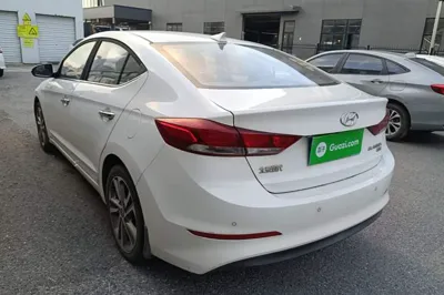 Hyundai Elantra (6th Generation