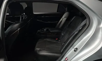 Genesis EQ900