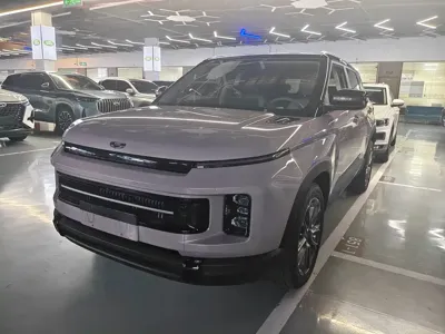 Geely ICON