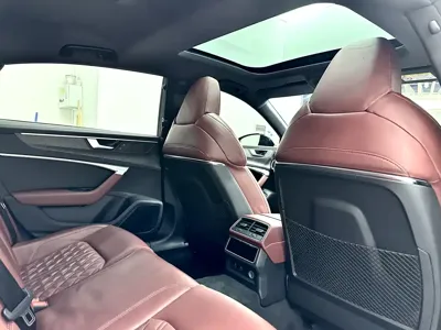 Audi A7L