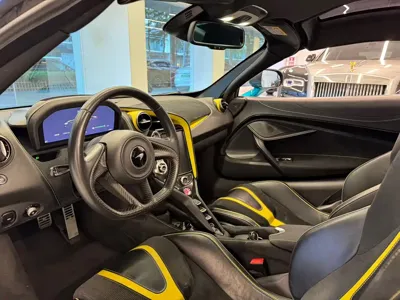 McLaren 720S