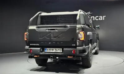Kia Tasman