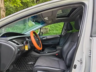 Honda Jade