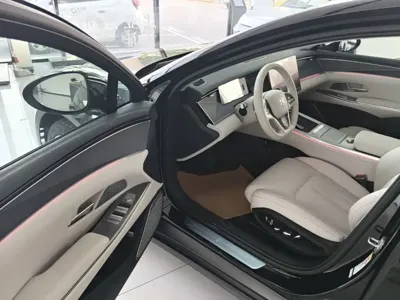 BYD 汉L