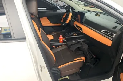 BYD e2