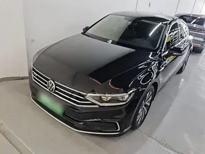 Volkswagen 迈腾插电混动
