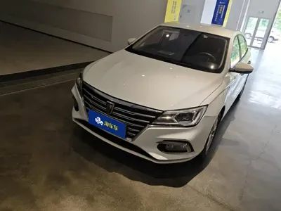 Roewe i5