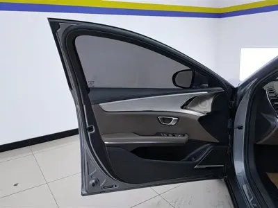 BYD Han
