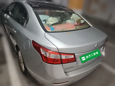 Renault Latitude