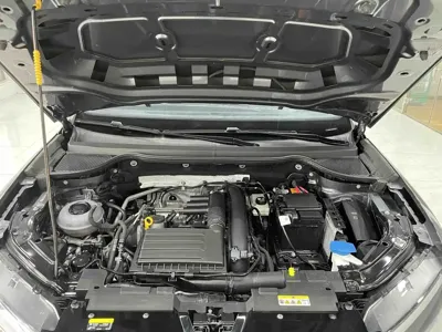 Jetta VS5