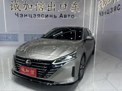 Nissan Teana