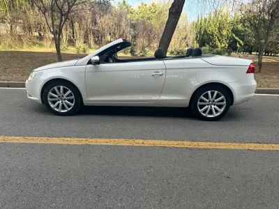 Volkswagen Eos
