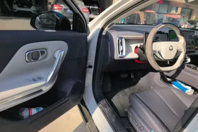 Leapmotor B01