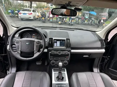 Land Rover Freelander 2