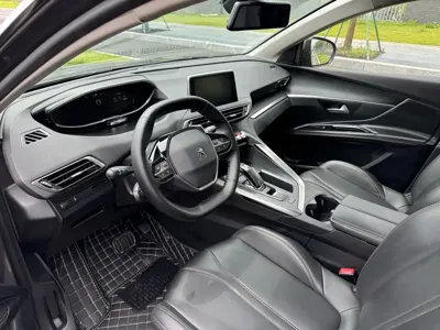 Peugeot 4008