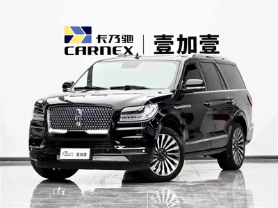 Lincoln Navigator