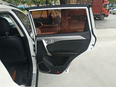Geely Vision X6