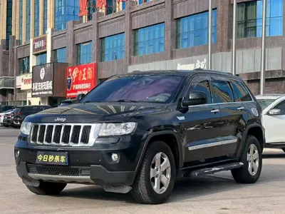 Jeep Grand Cherokee (Import)