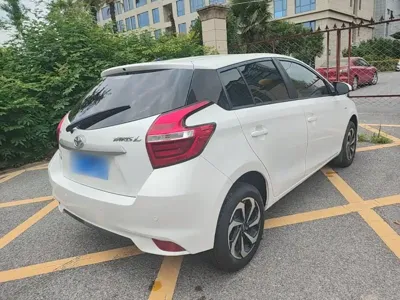 Toyota Yaris L