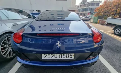 Ferrari California
