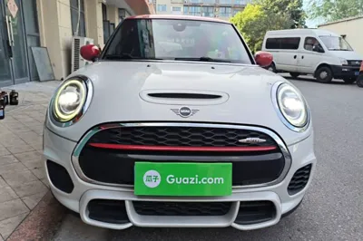 MINI JCW