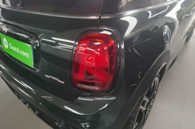 MINI JCW