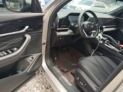 Geely Xingyue L