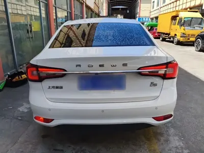 Roewe i5
