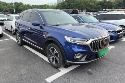 Hongqi HS5